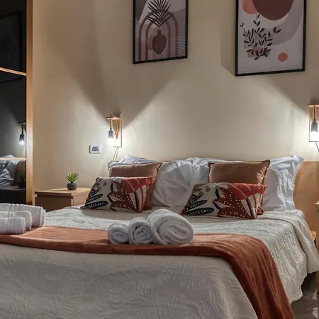 Cozy By Different Apartman Bologna