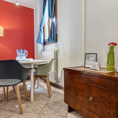 Appartamento Cozy In The Heart Of