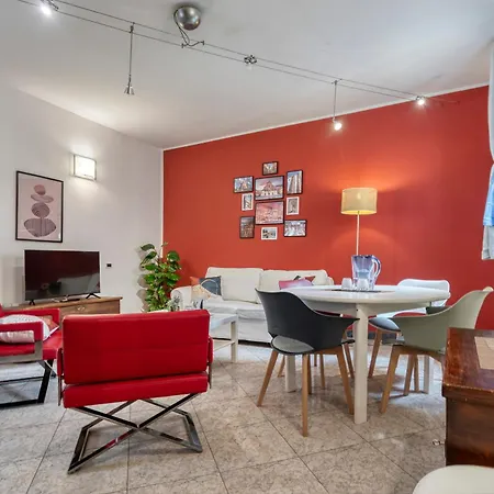 Cozy In The Heart Of *